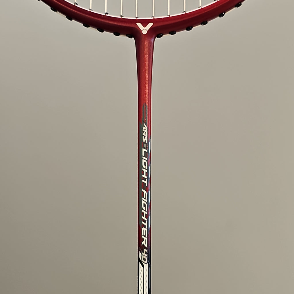 Victor ARS Light Fighter 40 D Badminton Racket - badminton racket review