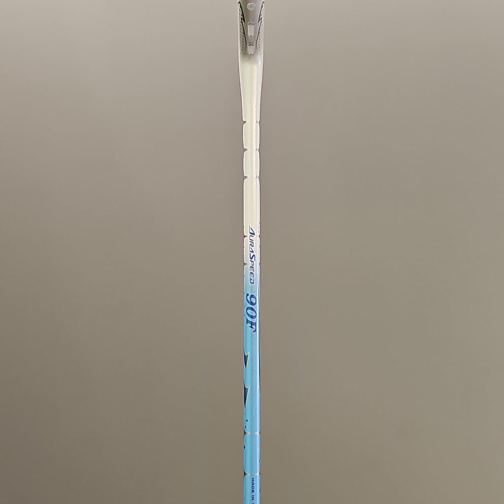 Victor AuraSpeed 90F Badminton Racket - badminton racket review