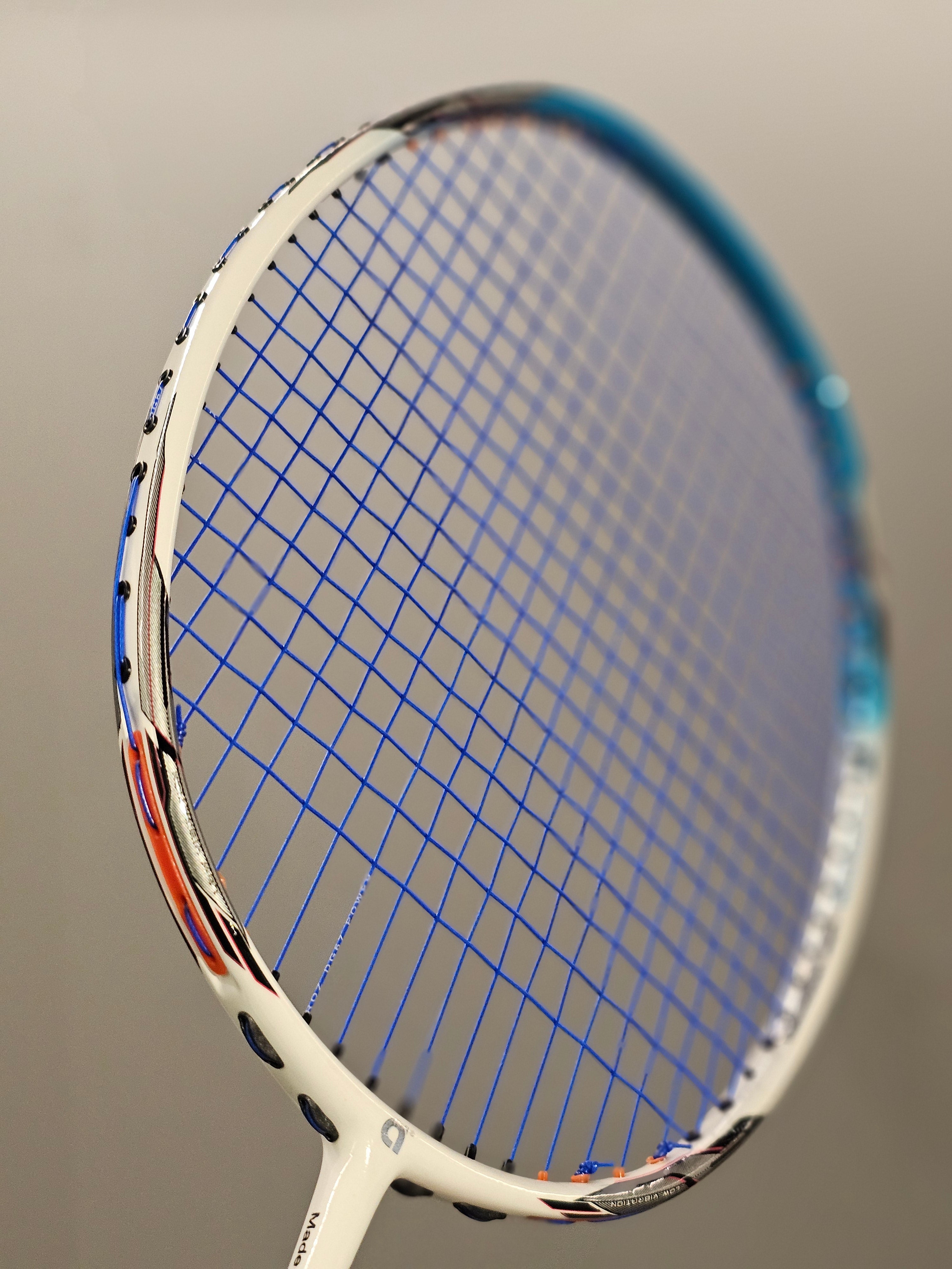 Apacs Z Fusion badminton racket compact frame (5u)