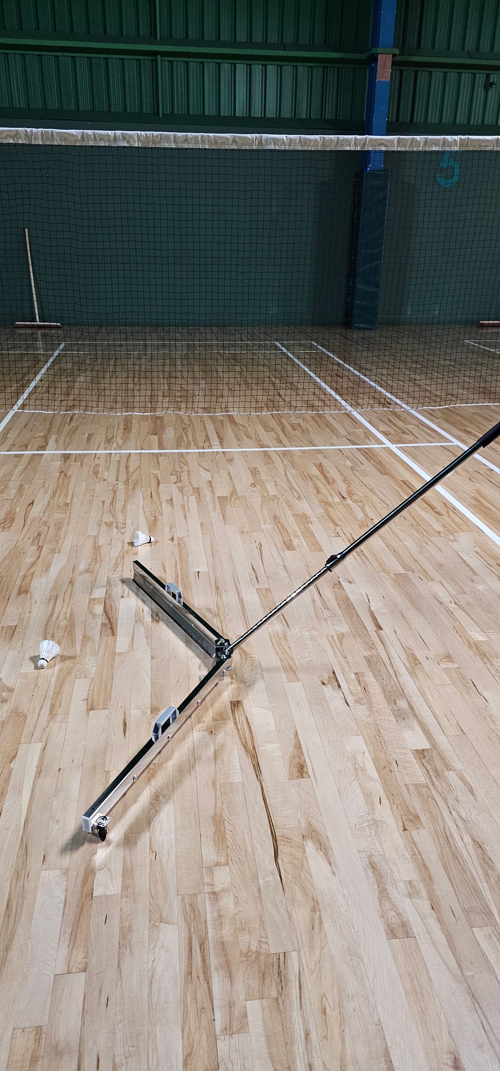 Shuttle broom, shuttle collector, coaching accessory - SOLID BUILD  foldable with wheels.