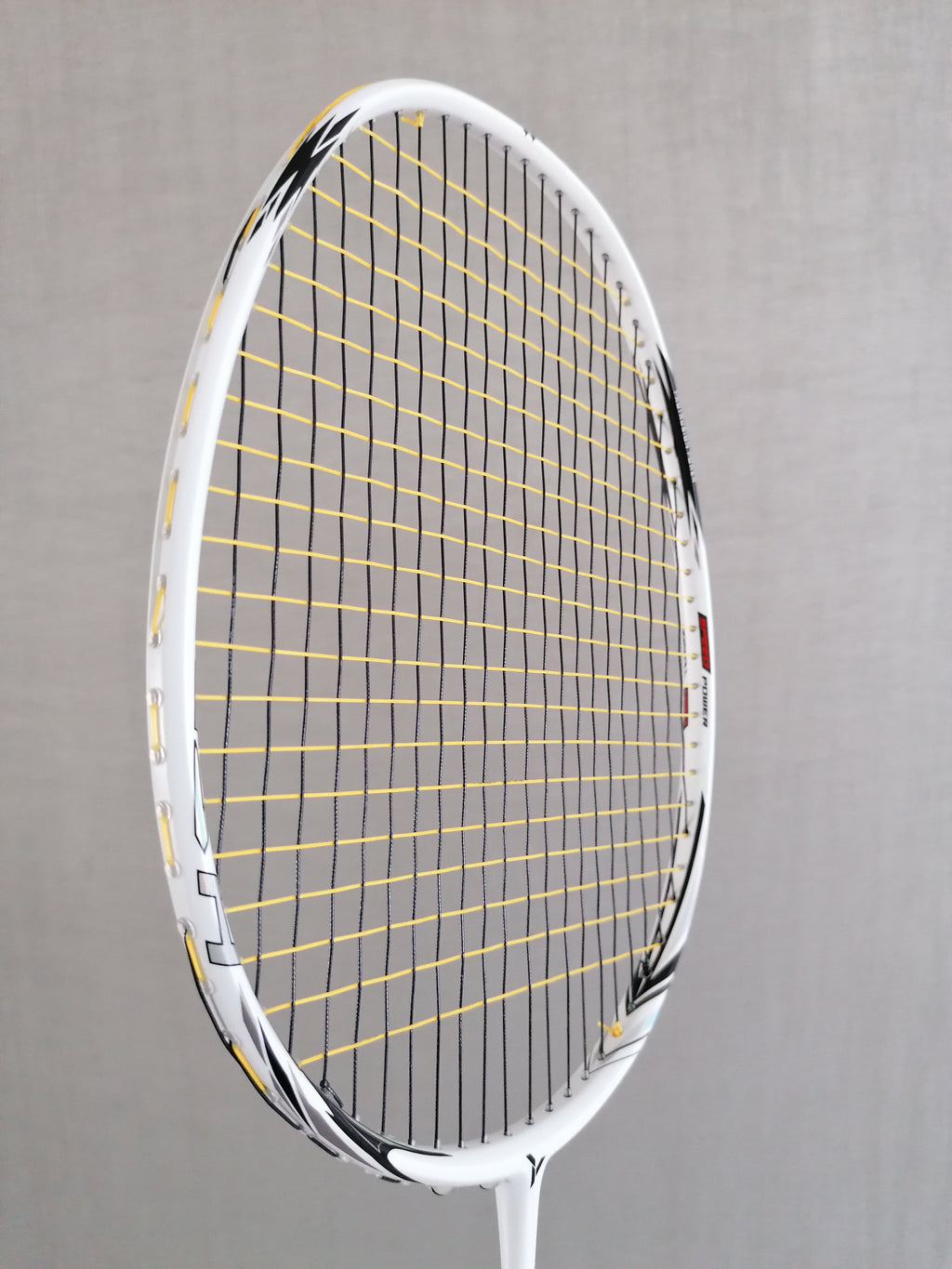 YangYang/Young Y-Flash 100 4u professional Badminton Racket - badminton racket review