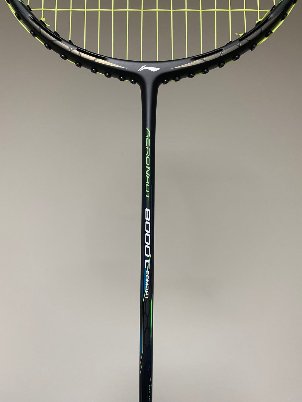 Li-Ning Aeronaut 8000 Combat Badminton Racket - badminton racket review