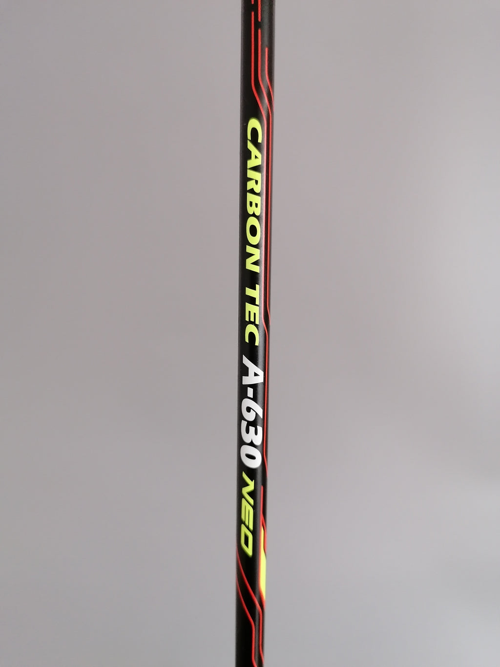 Whizz Carbon A630 Neo 8u Badminton Racket - badminton racket review