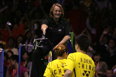 Badminton hand signals and their meaning