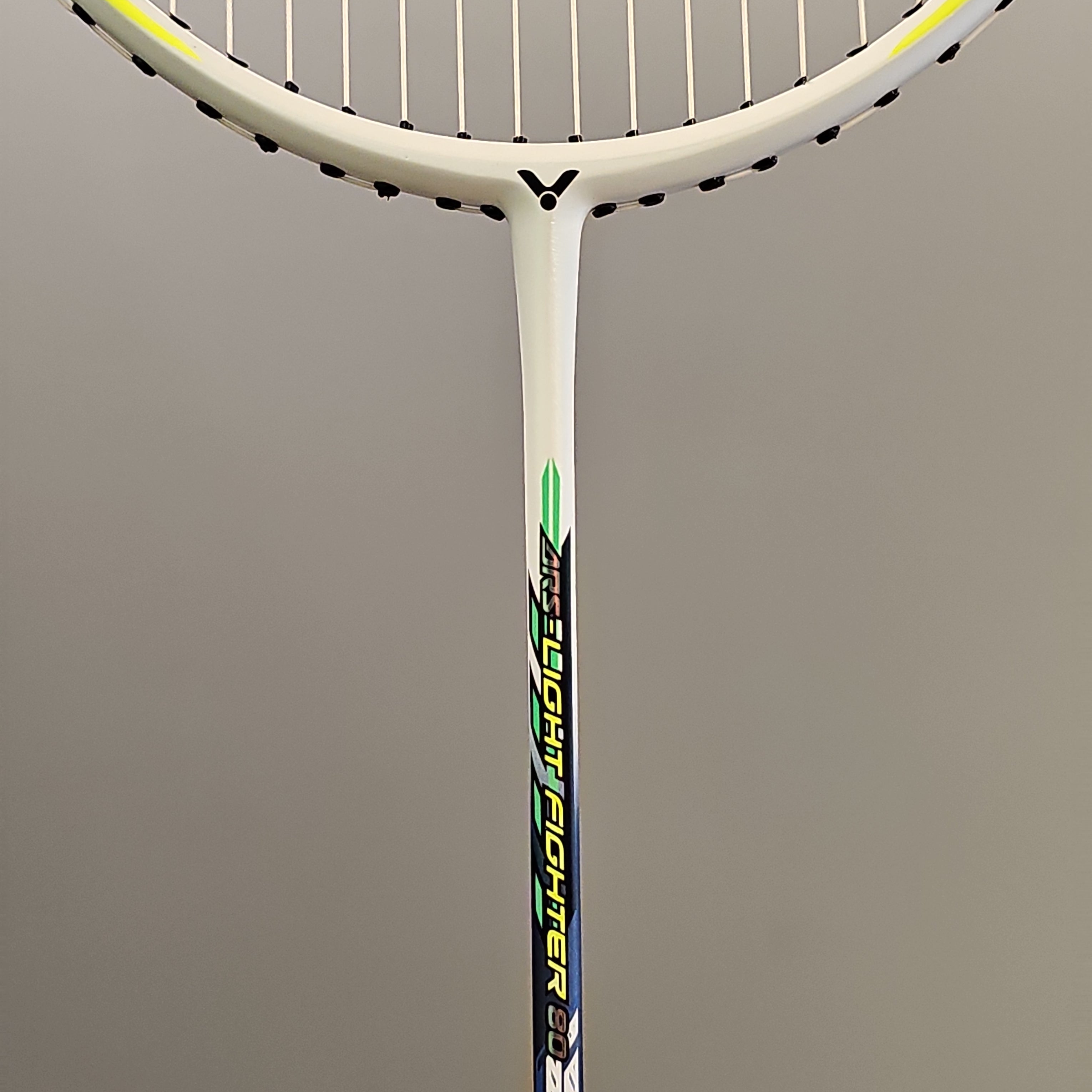 Victor ARS Light Fighter 80a Badminton Racket | badminton racket review