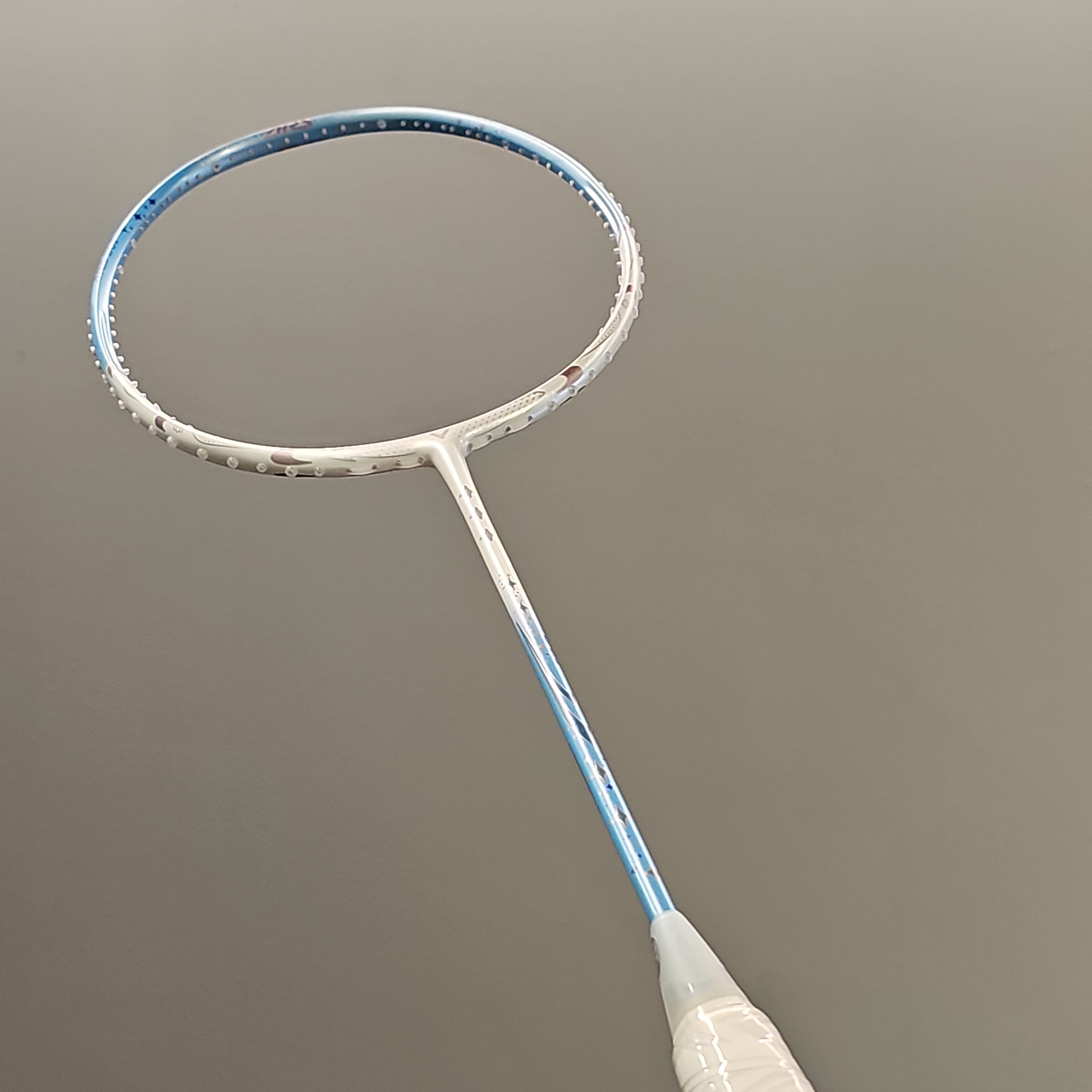Victor AuraSpeed 90F Badminton Racket | badminton racket review