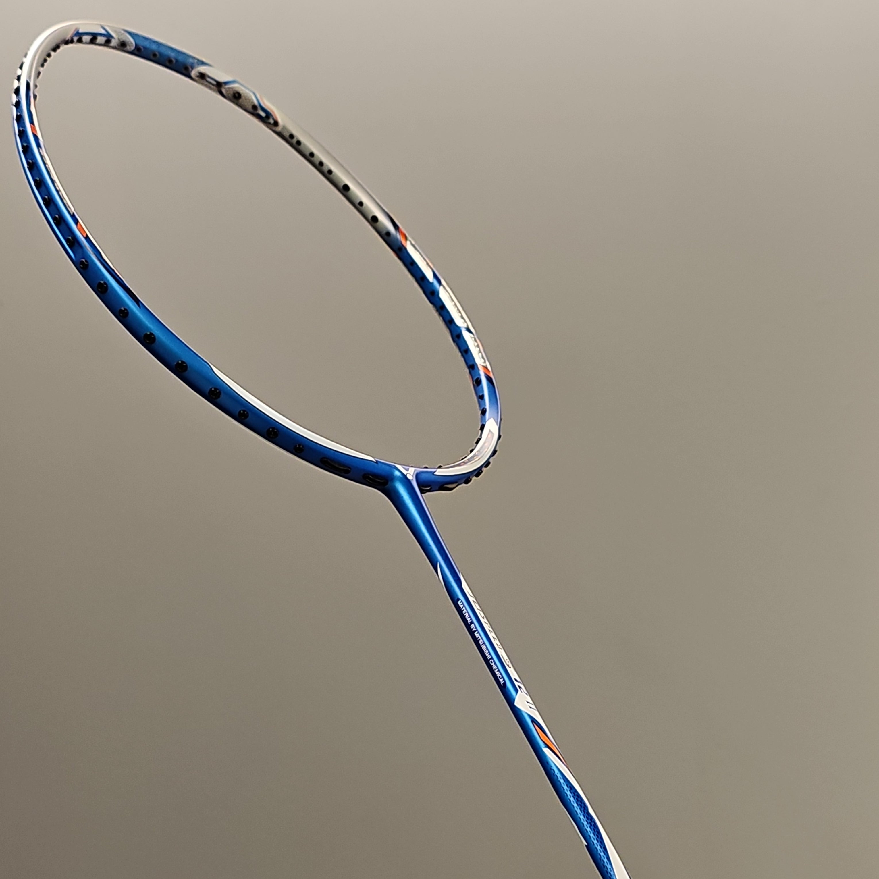 Victor JetSpeed S 12 II 4U G5 Badminton Racket badminton racket review