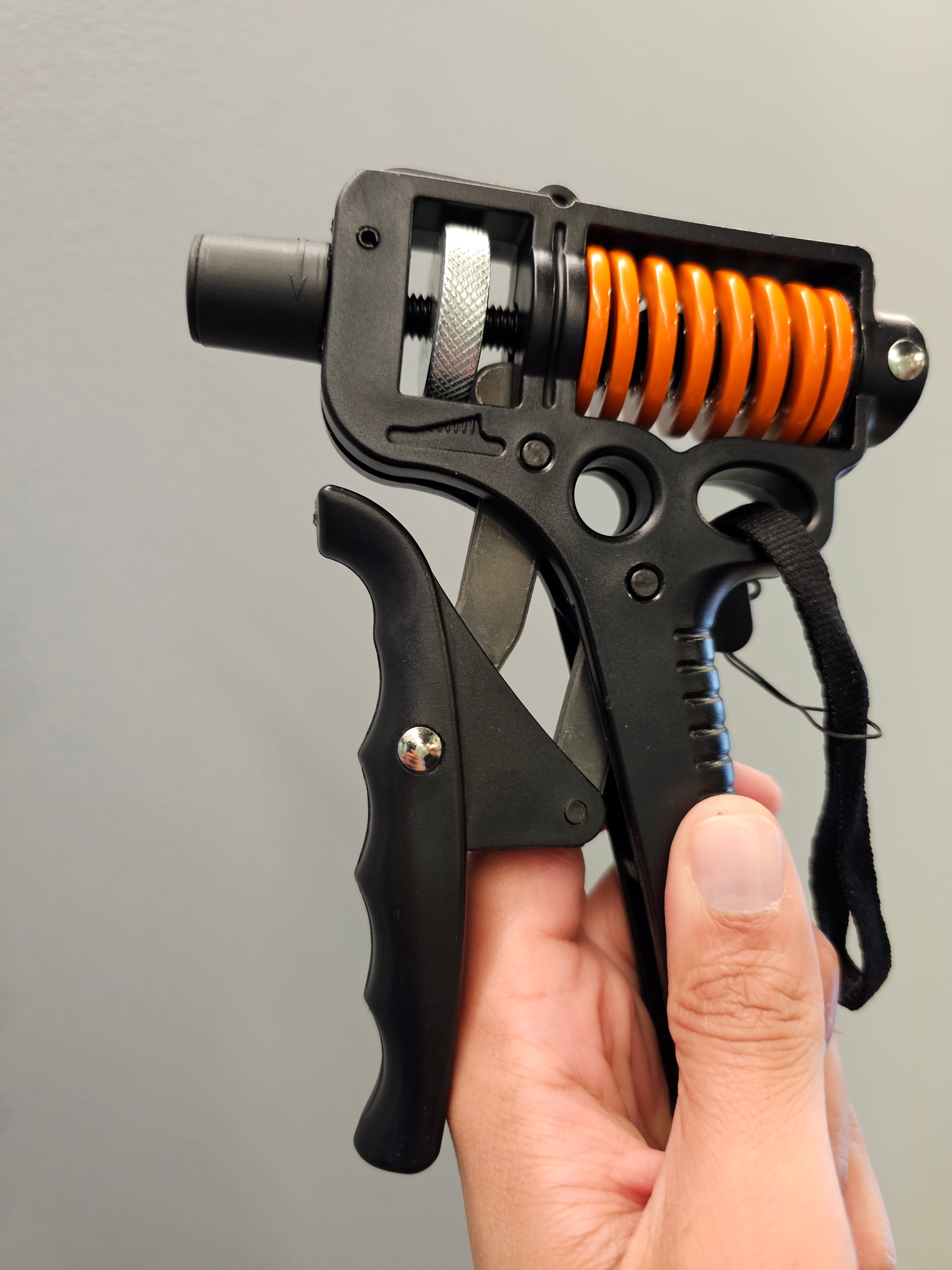 Hand Trainner Hand Gripper/Hand Strength Trainer Forearm Strengthener with Resistance ...
