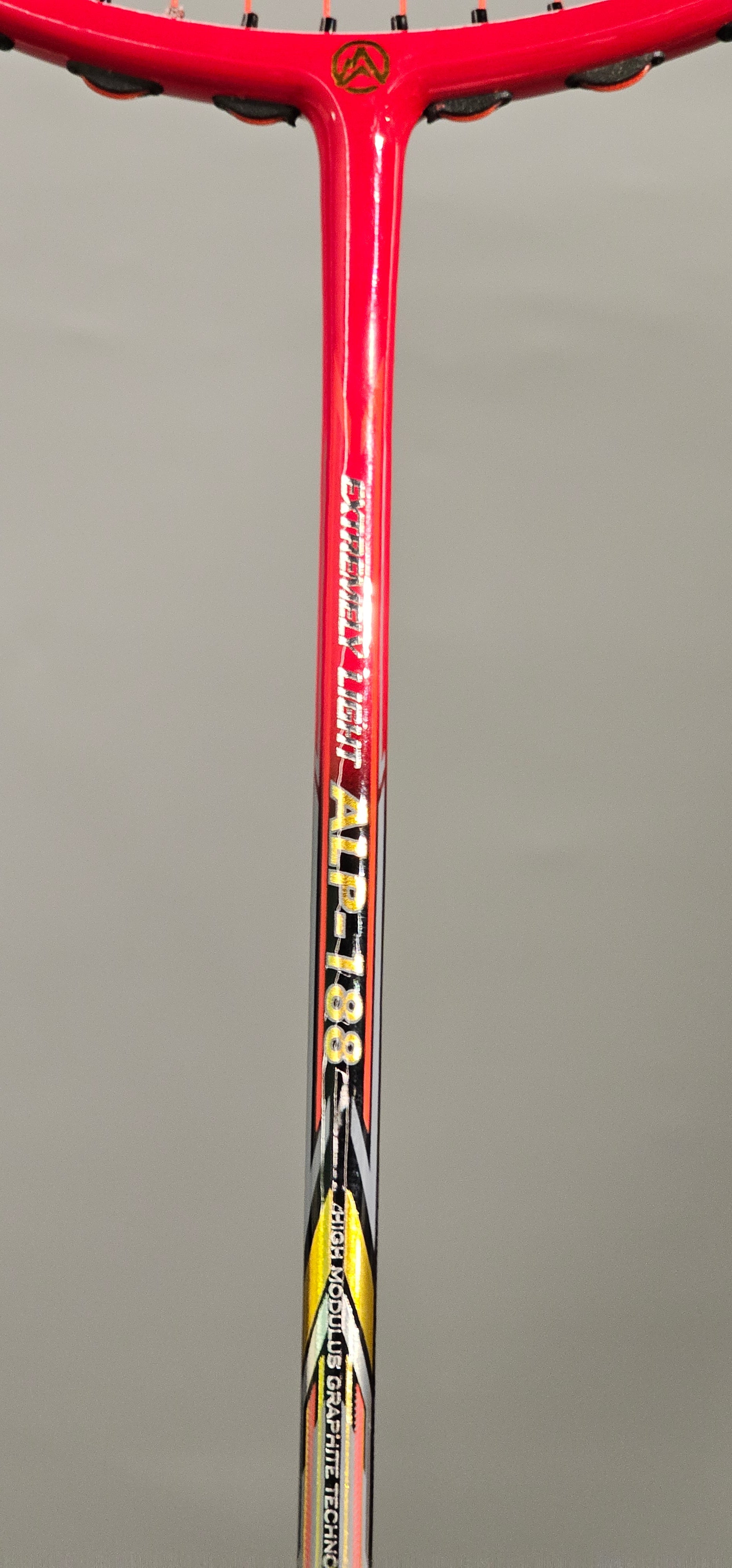 毛氈　赤金彩松流水　105×160 Alpsport AIR 10U Ultralight Carbon Fiber Badminton Racket Red