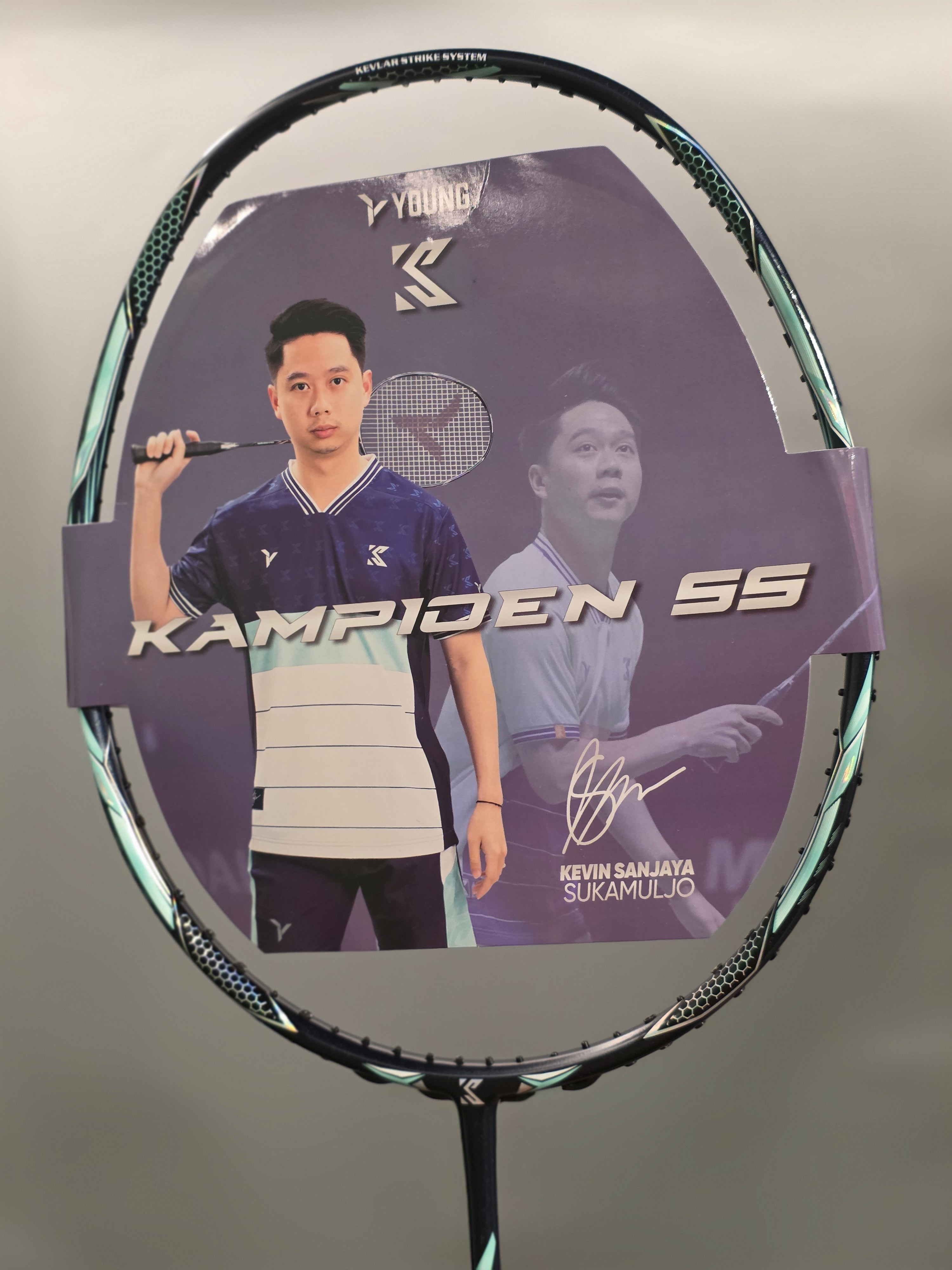 Young Brand Racket YOUNG® KAMPIOEN SS800 Badminton Racket (Pro) Kevin Sukamuljo ...