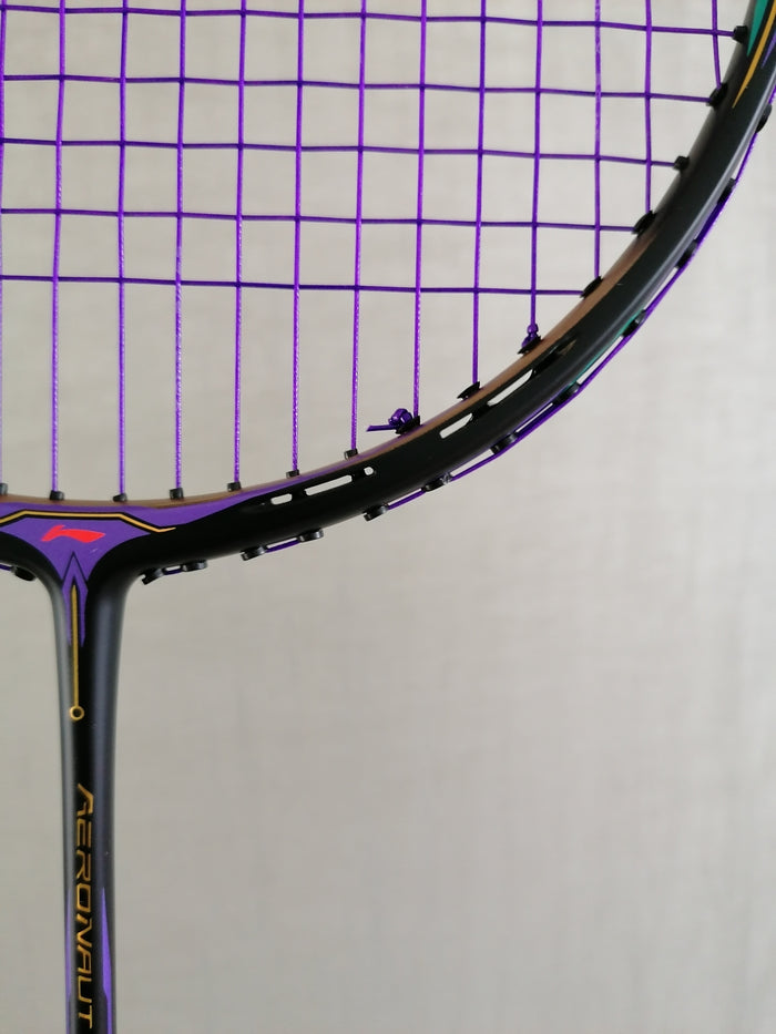Li-Ning Aeronaut 9000 Instinct Badminton Racket - badminton racket review