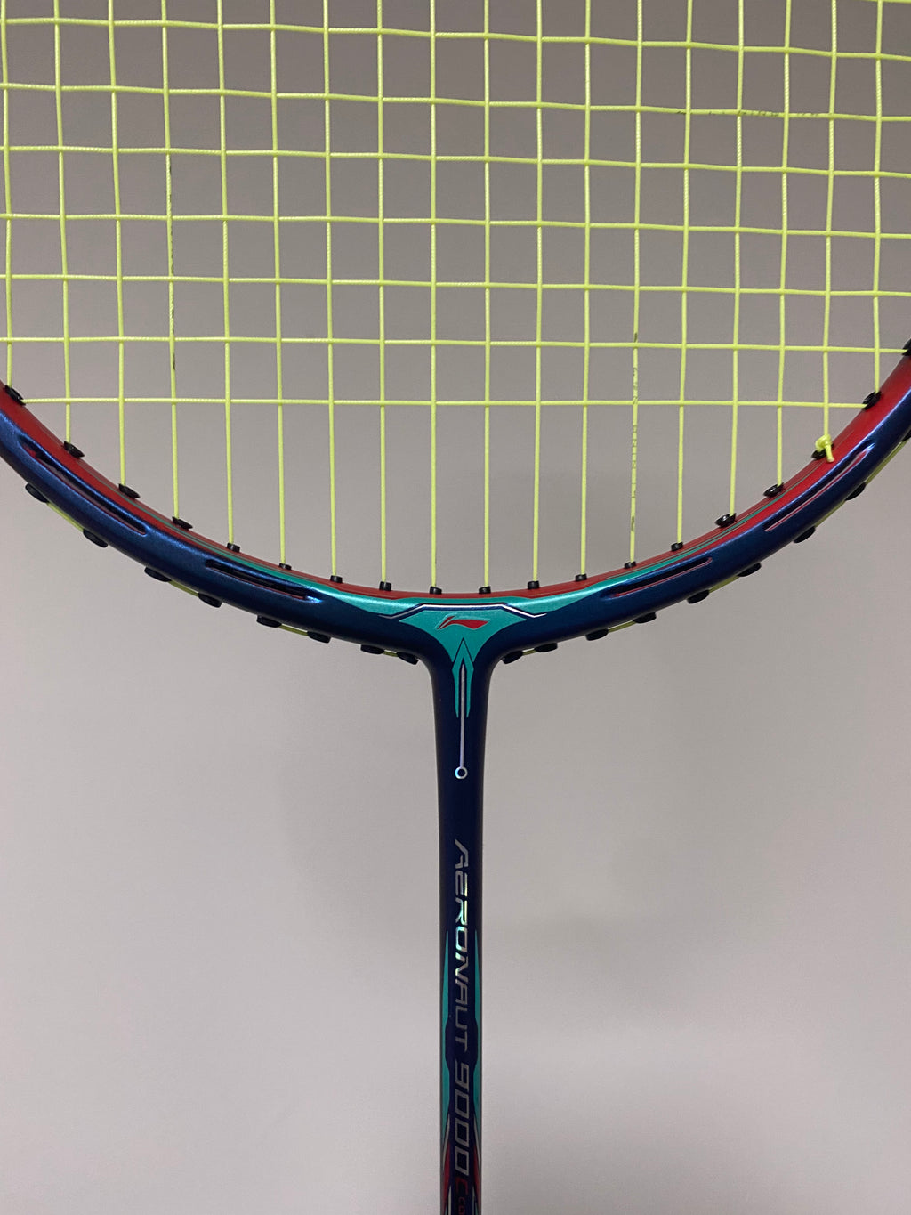 Li-Ning Aeronaut 9000 Combat Badminton Racket | badminton racket review