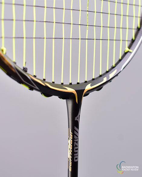 Schipbreuk Giotto Dibondon voor de helft Mizuno JPX Attack badminton racket | badminton racket review