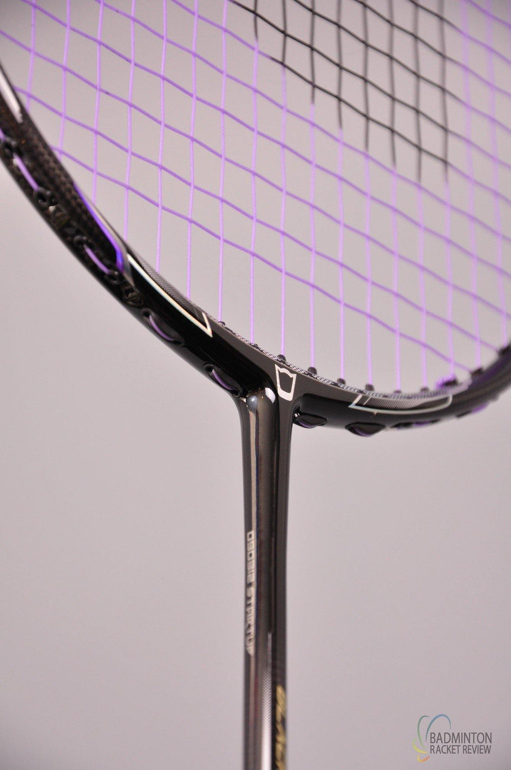 4u Jnice black Panther ltd badminton racket - badminton racket review