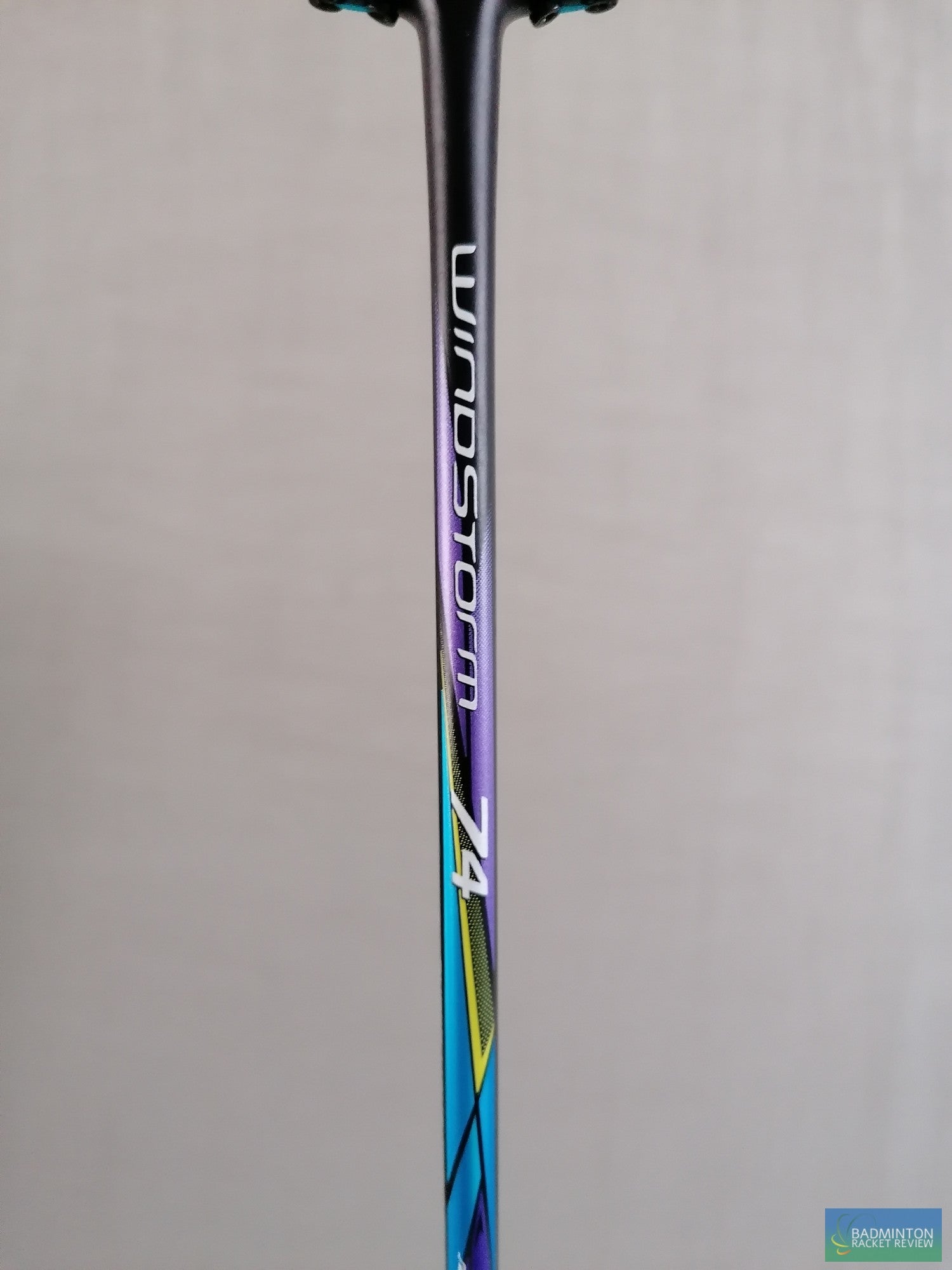 LiNing Windstorm 74 badminton racket strung badminton racket review
