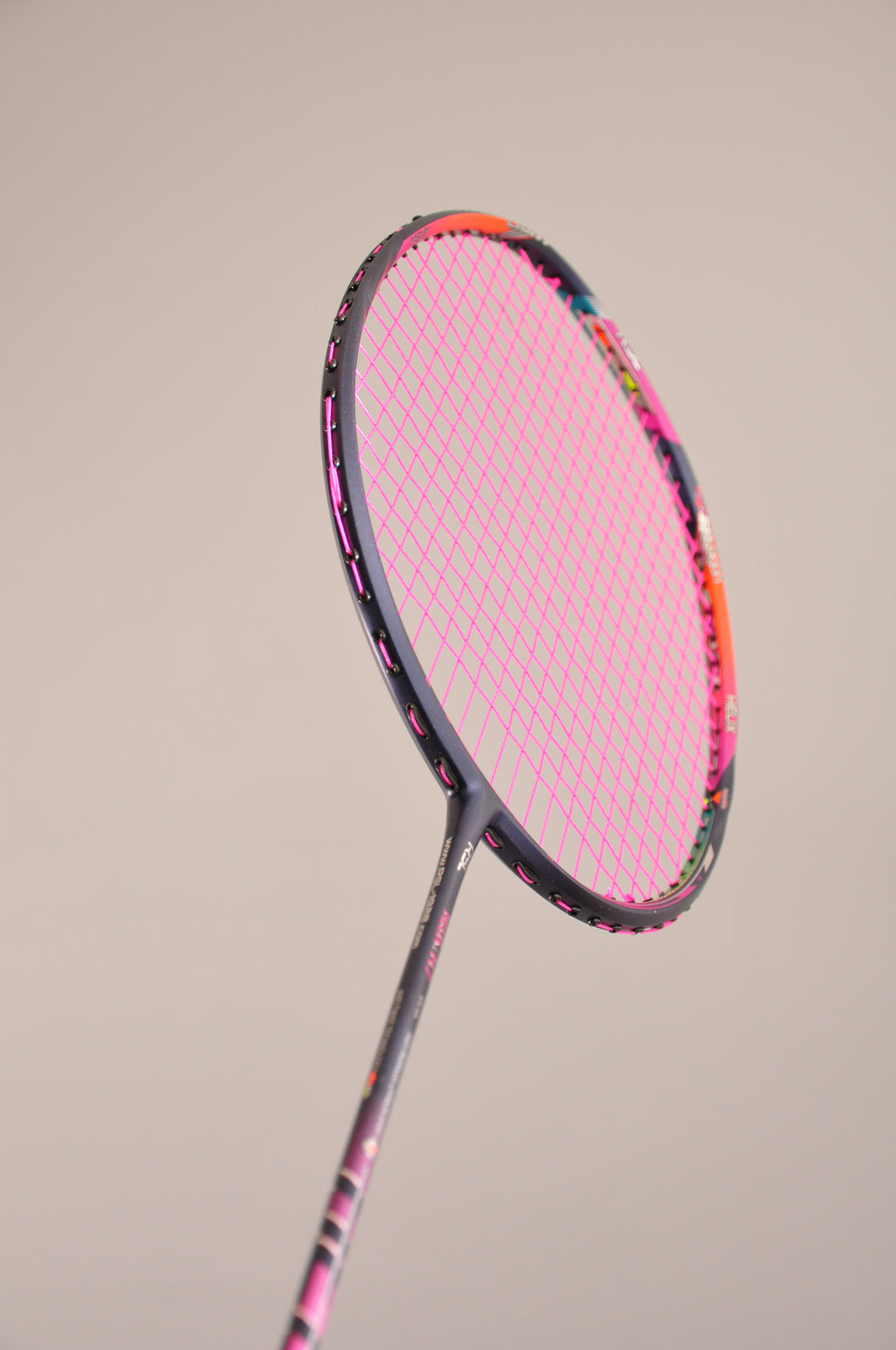 RSL Helix H7 badminton racket, Free shorts, grip and string. - badminton racket review