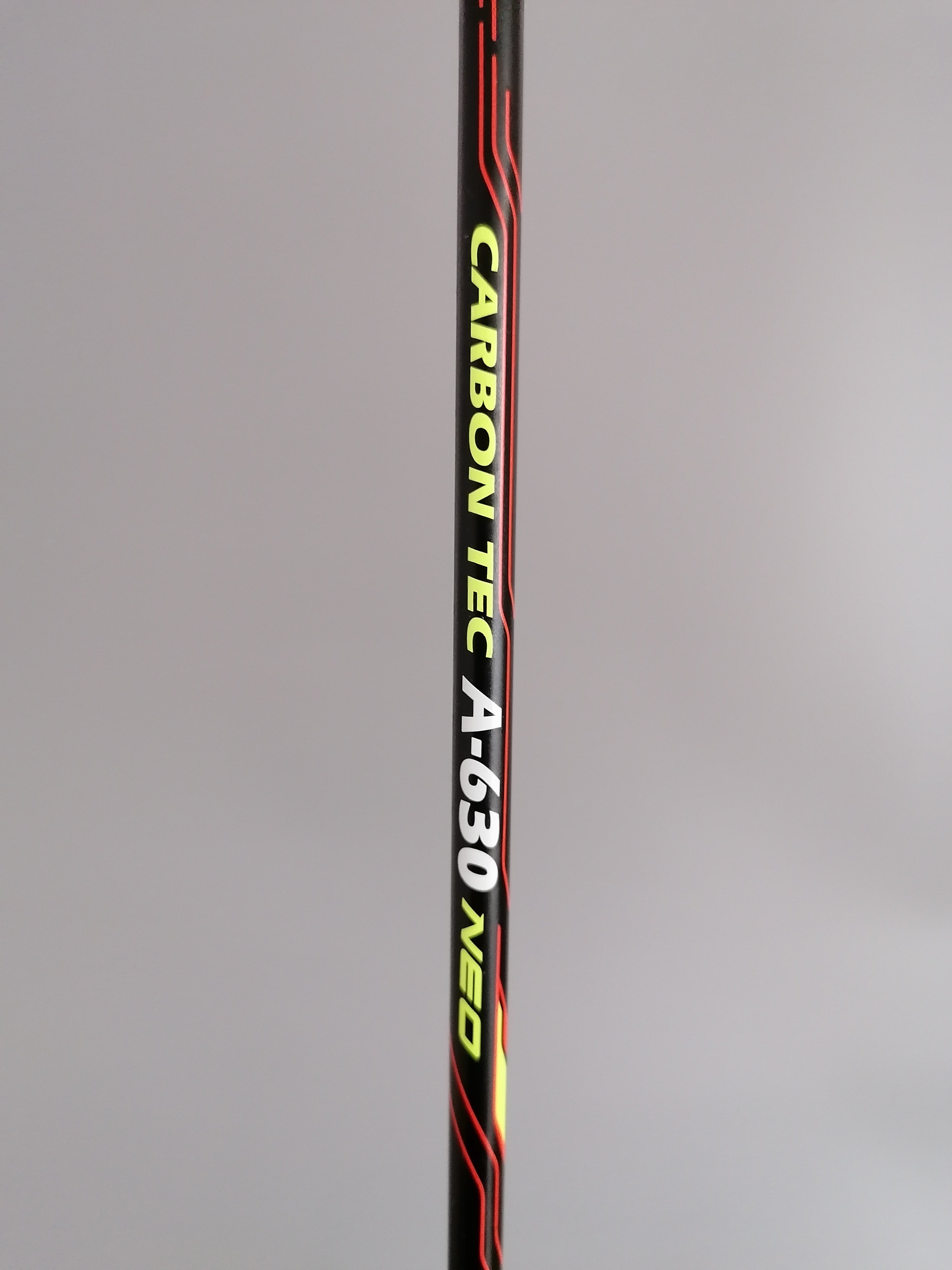 Whizz Carbon A630 Neo 8u Badminton Racket badminton racket review